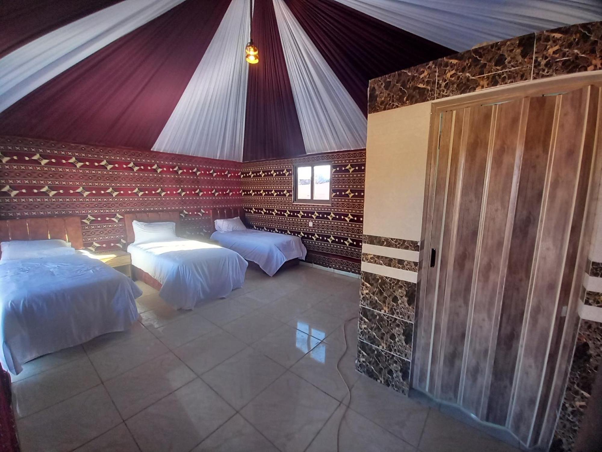 Falling Stars Camp Wadi Rum Zewnętrze zdjęcie