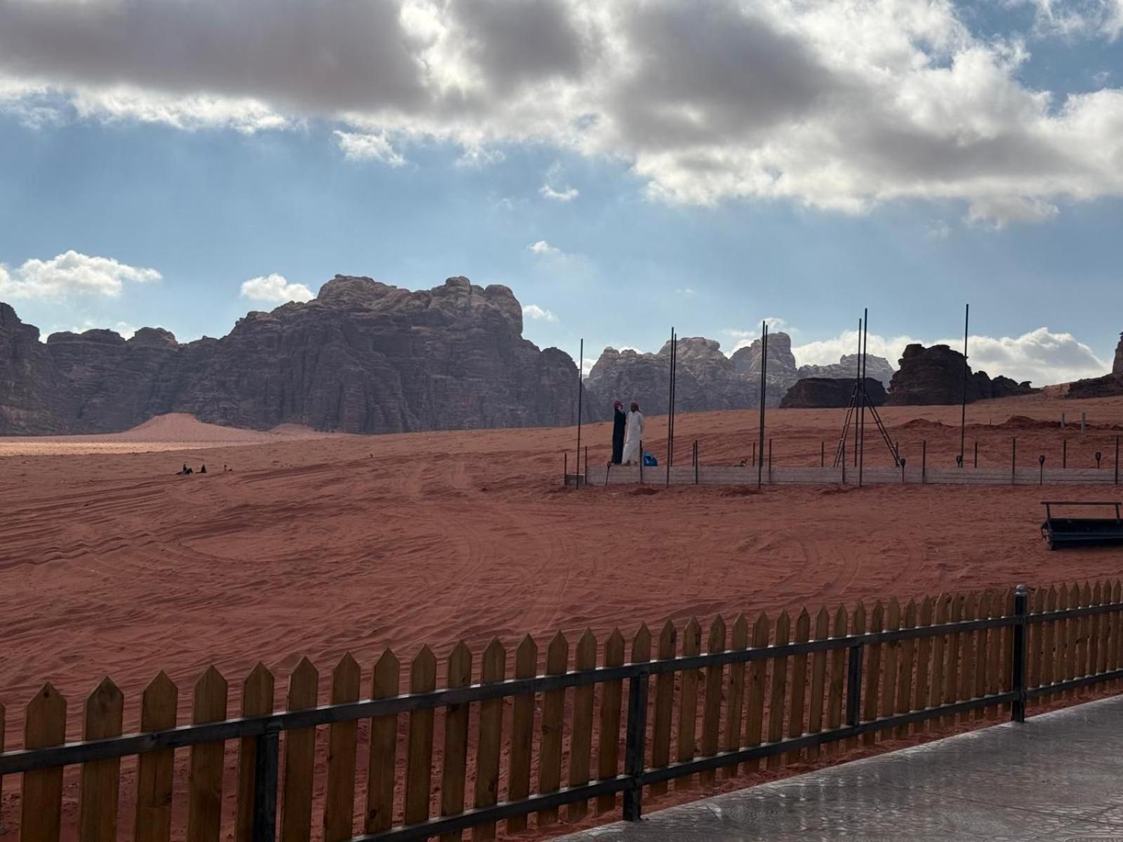 Falling Stars Camp Wadi Rum Zewnętrze zdjęcie