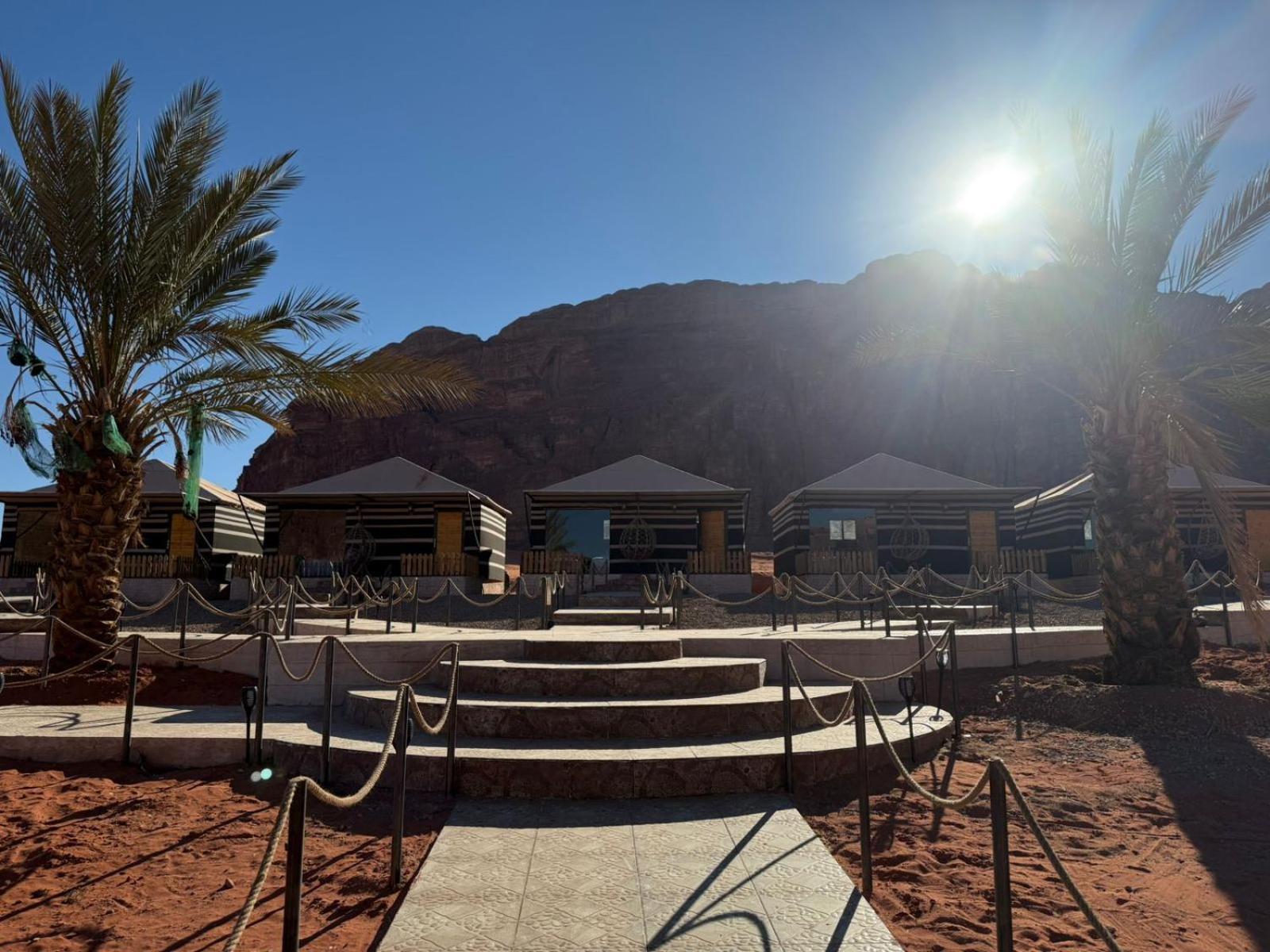 Falling Stars Camp Wadi Rum Zewnętrze zdjęcie