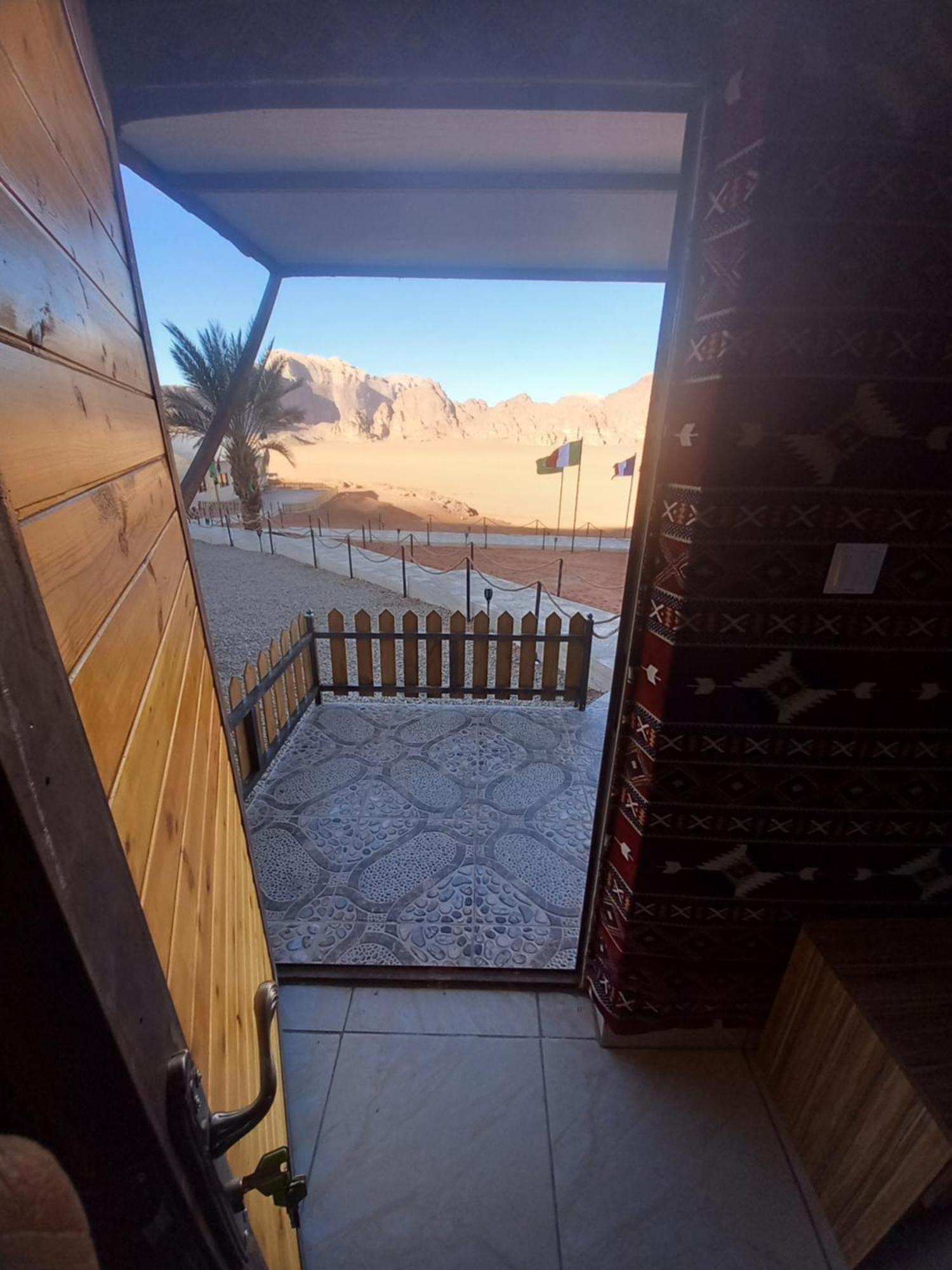 Falling Stars Camp Wadi Rum Zewnętrze zdjęcie