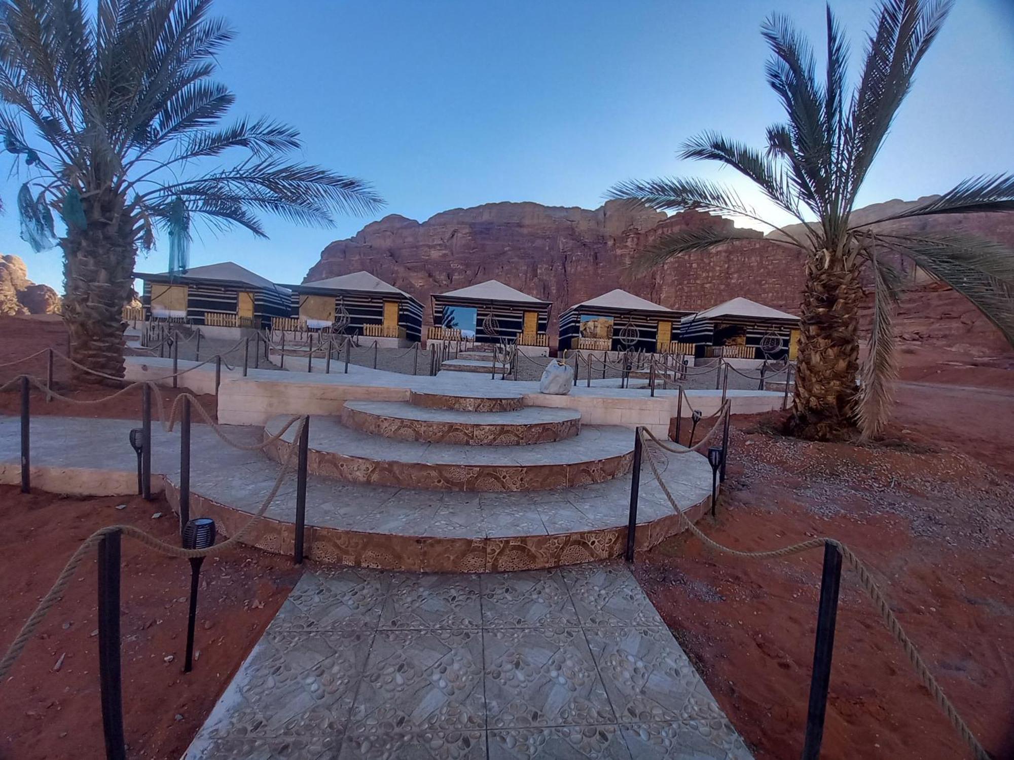 Falling Stars Camp Wadi Rum Zewnętrze zdjęcie