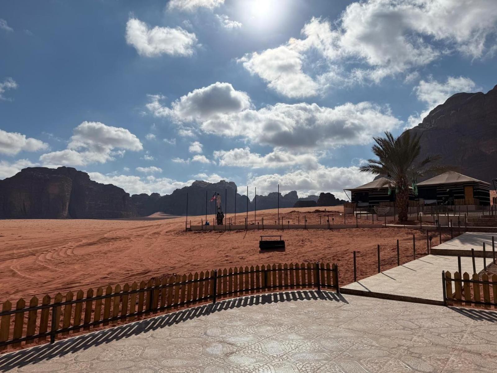 Falling Stars Camp Wadi Rum Zewnętrze zdjęcie