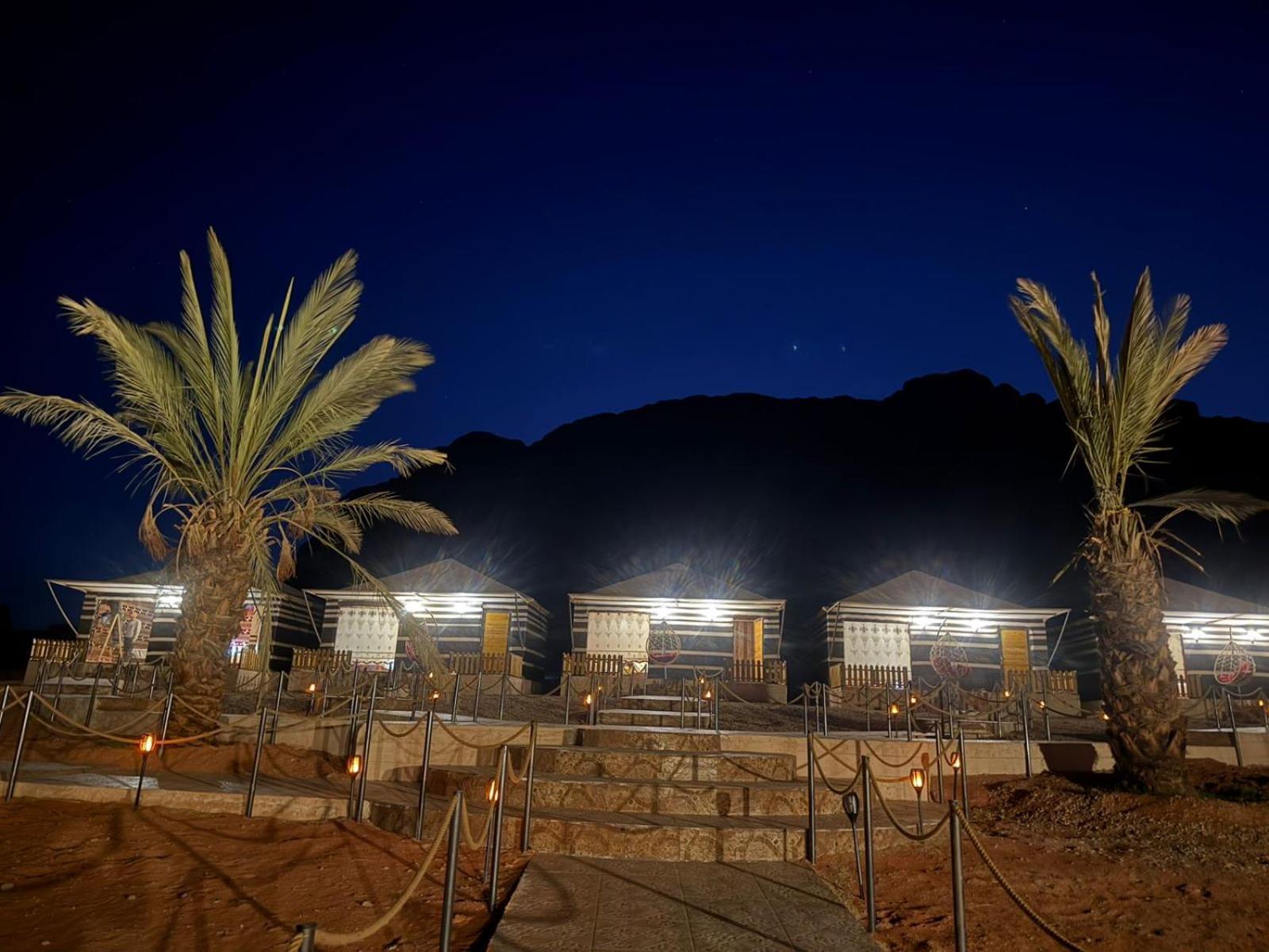 Falling Stars Camp Wadi Rum Zewnętrze zdjęcie