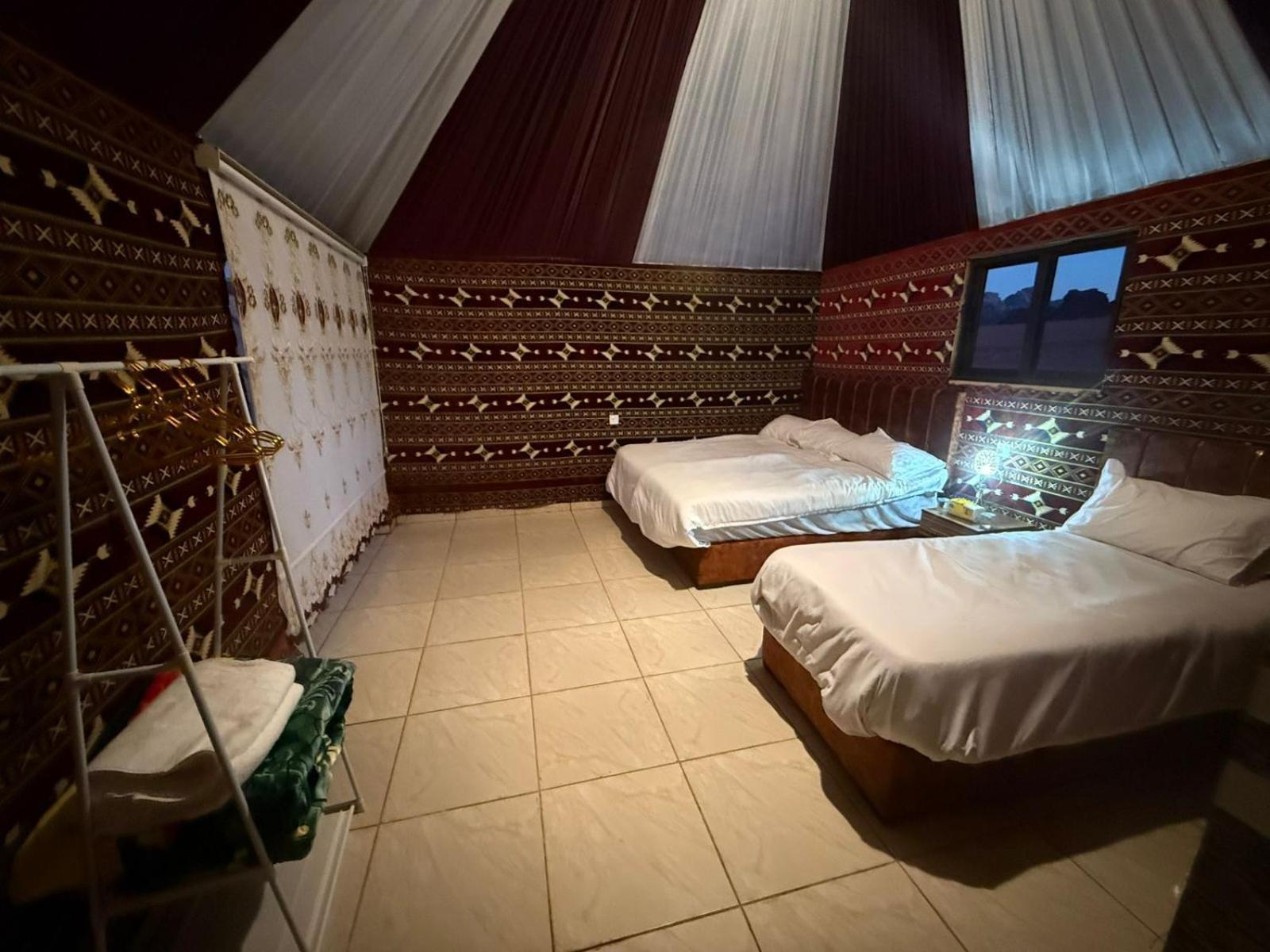 Falling Stars Camp Wadi Rum Zewnętrze zdjęcie